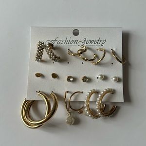 Bundle pack gold plated earrings